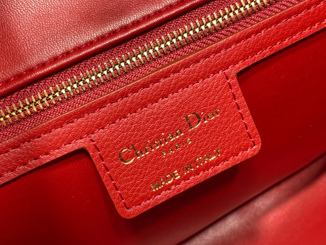 Dior-Caro 愛心七夕系列 中號 紅色