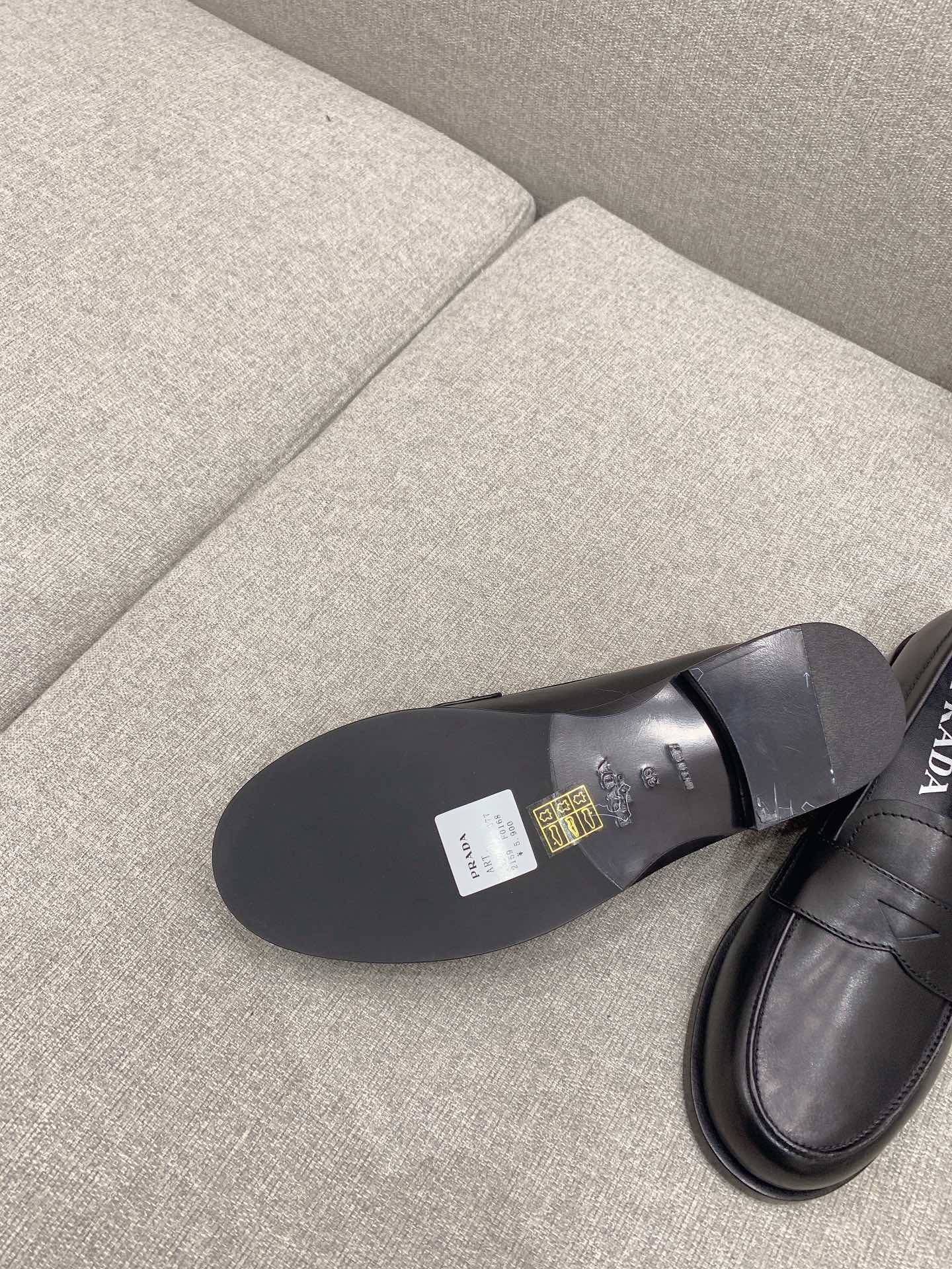 Prada 鞋-Prada 平底樂福鞋