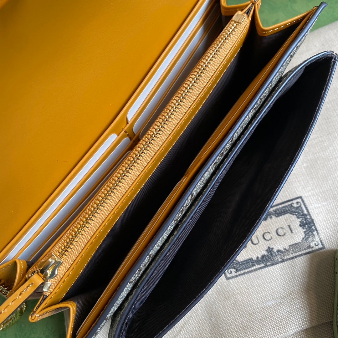 Gucci 鎖扣鏈條包 長夾