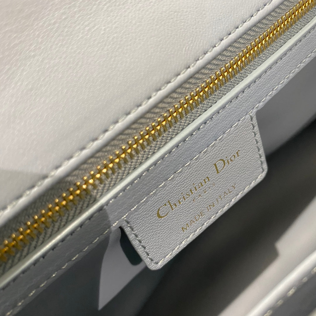 Dior Caro 大號28cm-馬卡龍藍