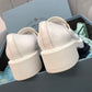 Prada鞋-Prada Loafers 亮皮三角銀字logo 厚底樂福鞋（白色）