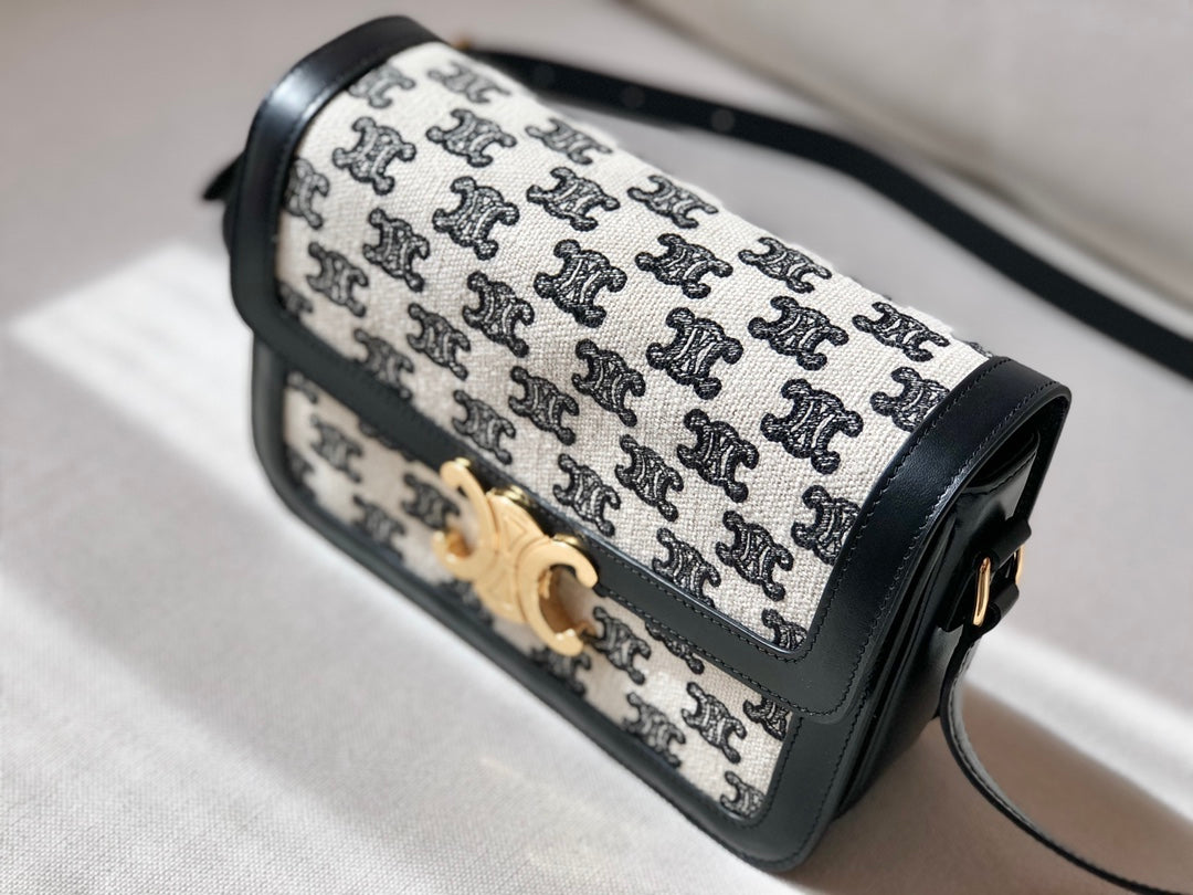 Celine 中號TRIOMPHE刺繡織物和牛皮革手袋-黑色