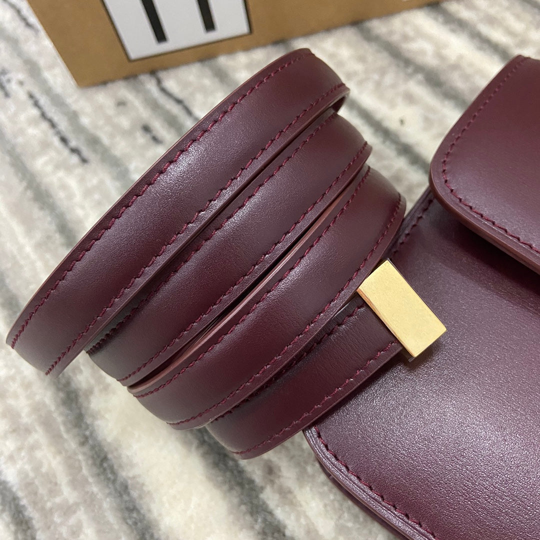 賽C家-Box豆腐包-Teen 18.5cm