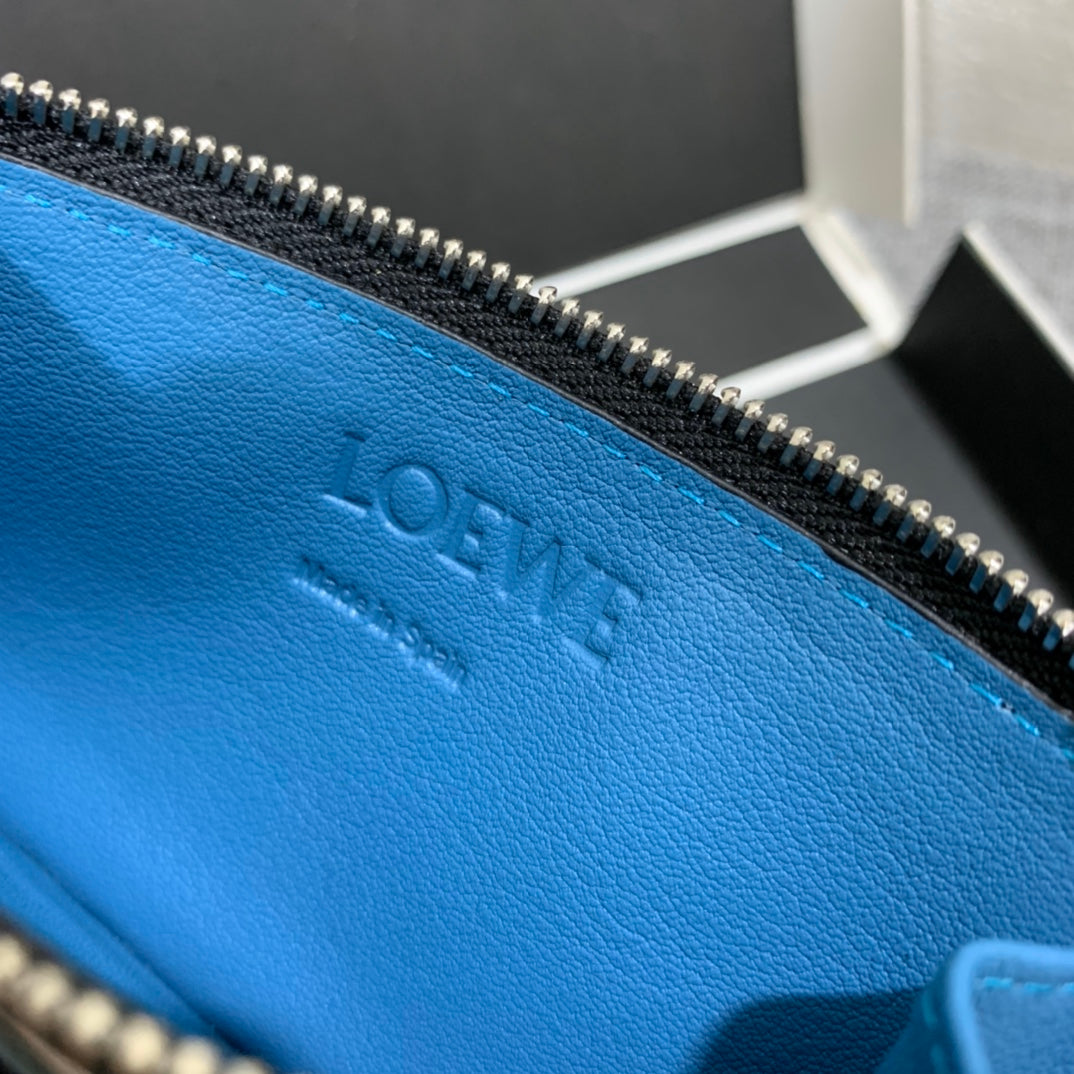 Loewe 拉鍊卡包