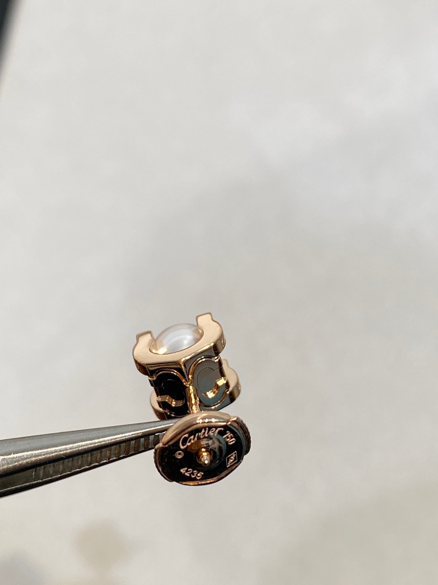 Cartier 牛角珍珠耳環