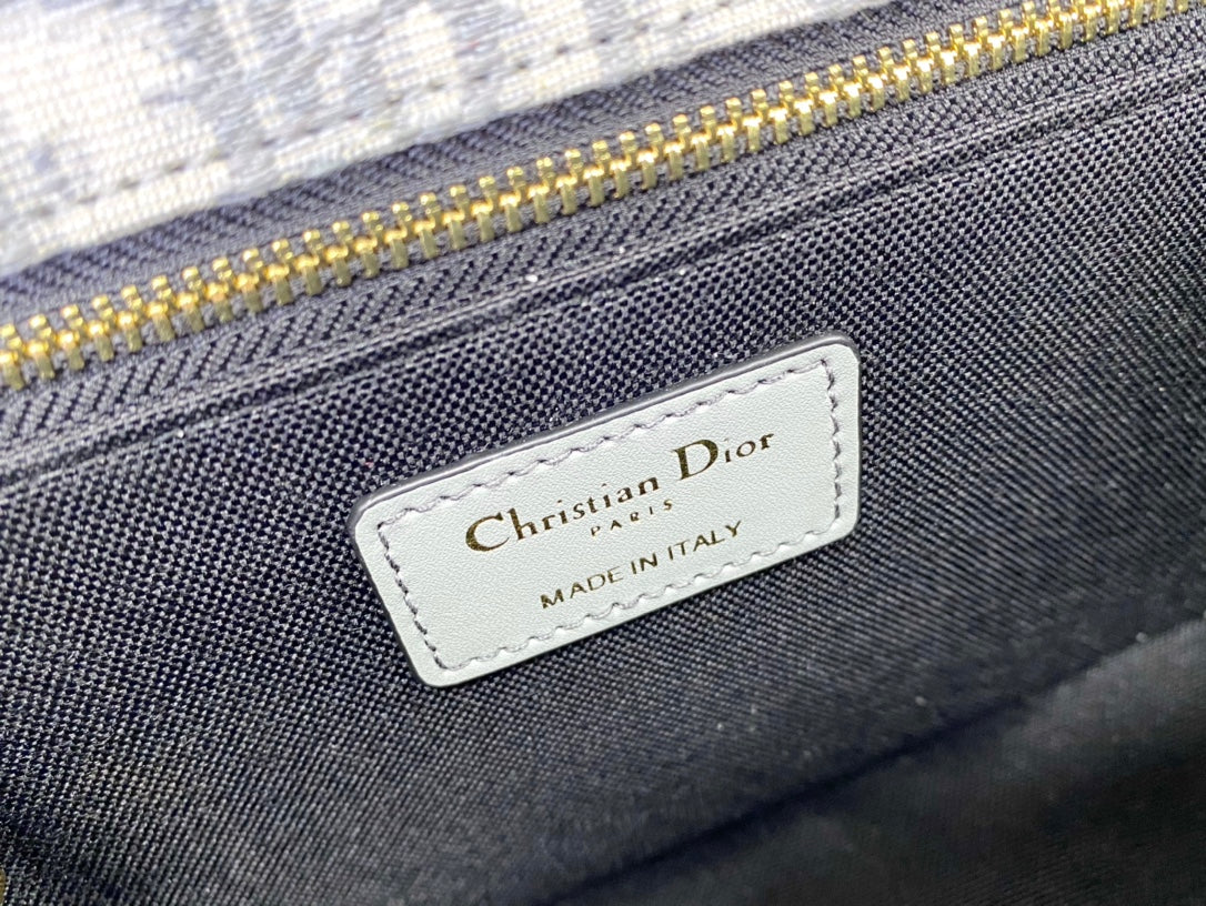 Dior-夏季新款 蒙田包 24cm
