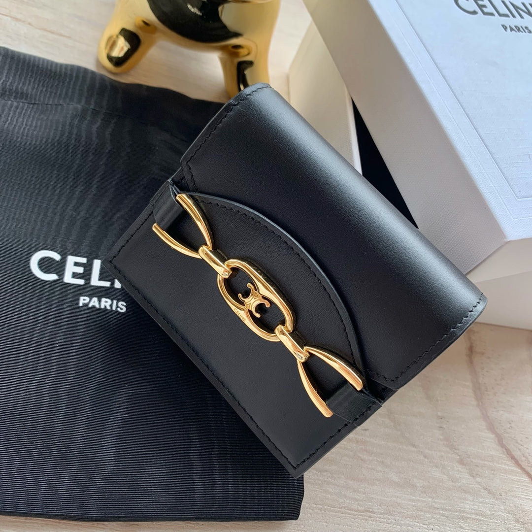 Celine 亮澤牛皮革鏈條卡包