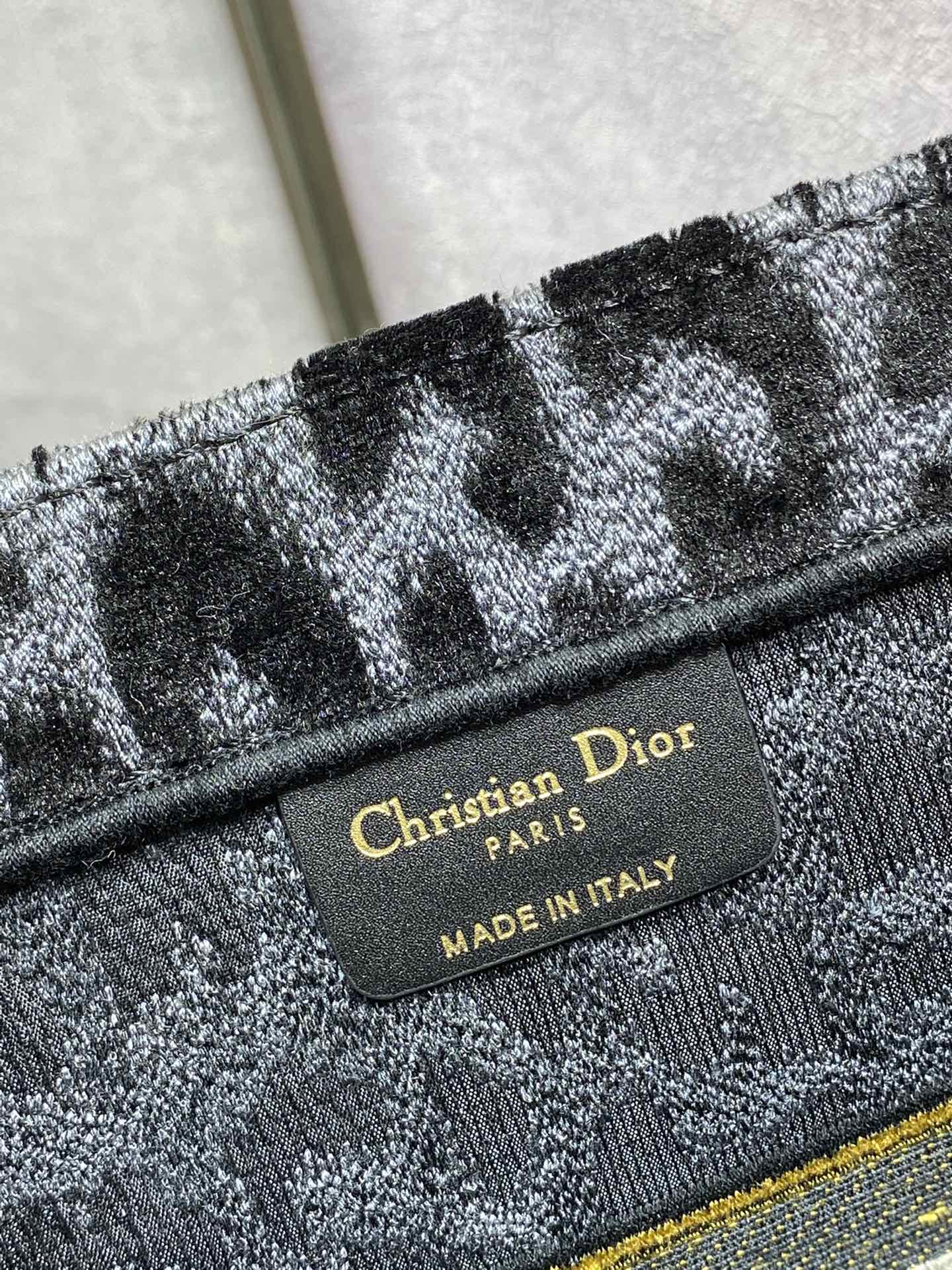 Dior Book Tote-小號36.5cm-絲絨豹紋-黃