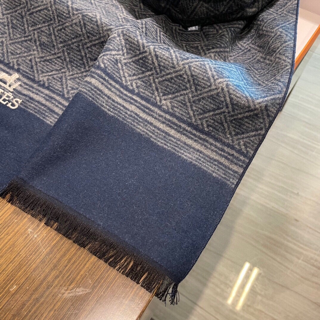 Hermes 男女同款山羊絨圍巾