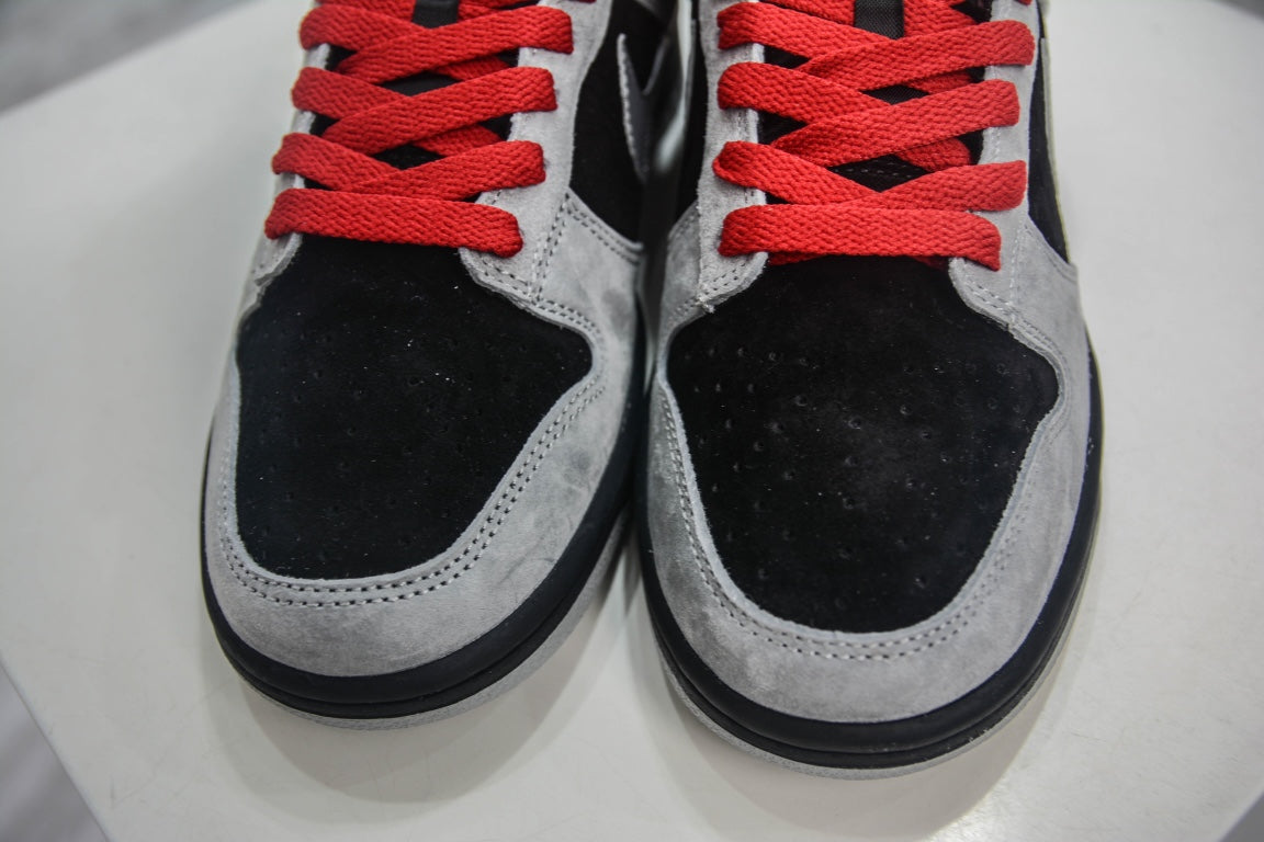 N1KE-Otomo Katsuhiro x Nike SB Dunk Low Steamboy OST 男女同款 麂皮黑紅