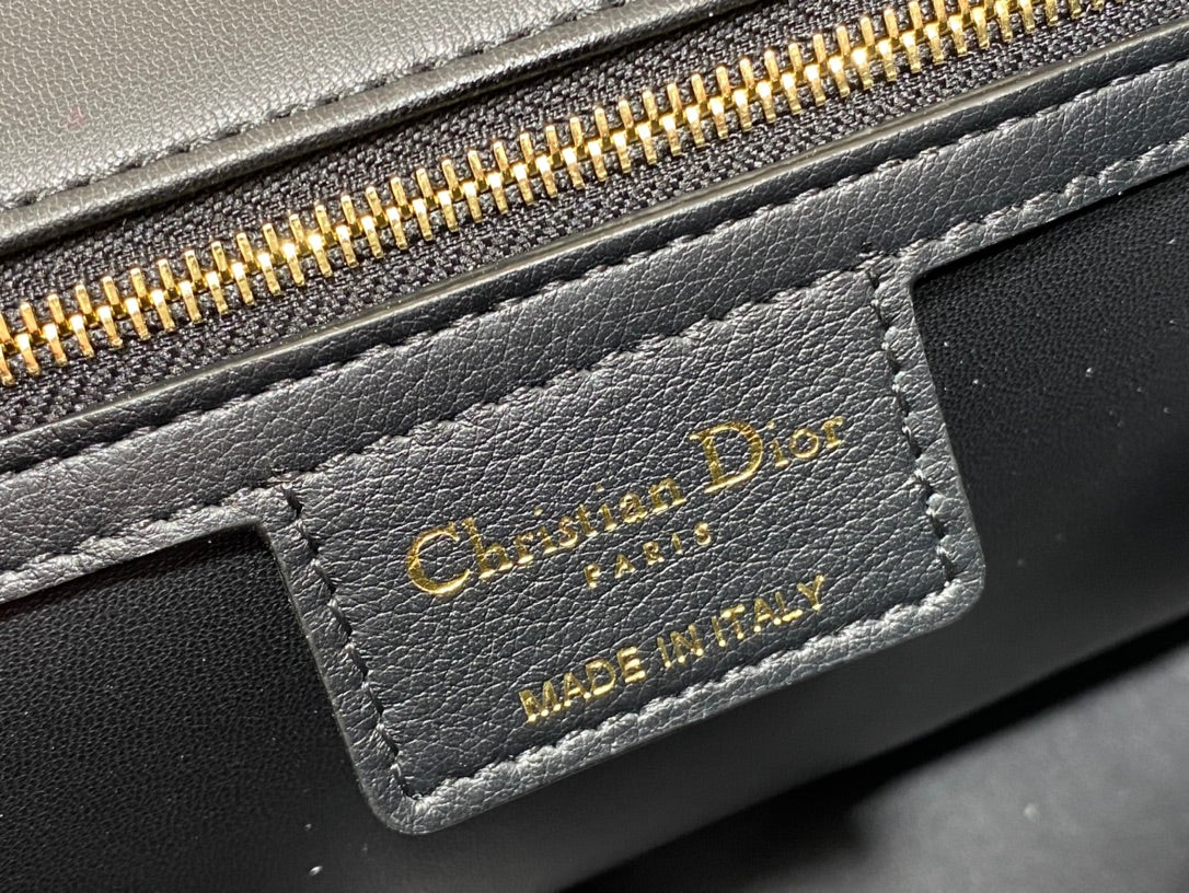 Dior-Caro 愛心七夕系列 中號 黑色