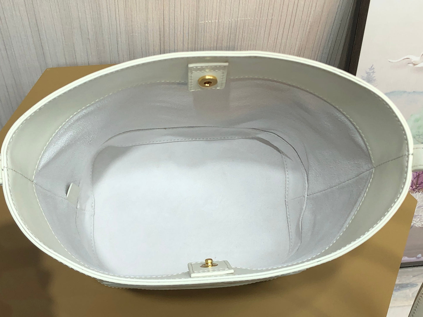 賽C家-2022s春夏新品 CUIR TRIOMPHE小號光滑牛皮水桶包