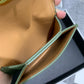 Loewe Goya 系列絲綢小牛皮卡包