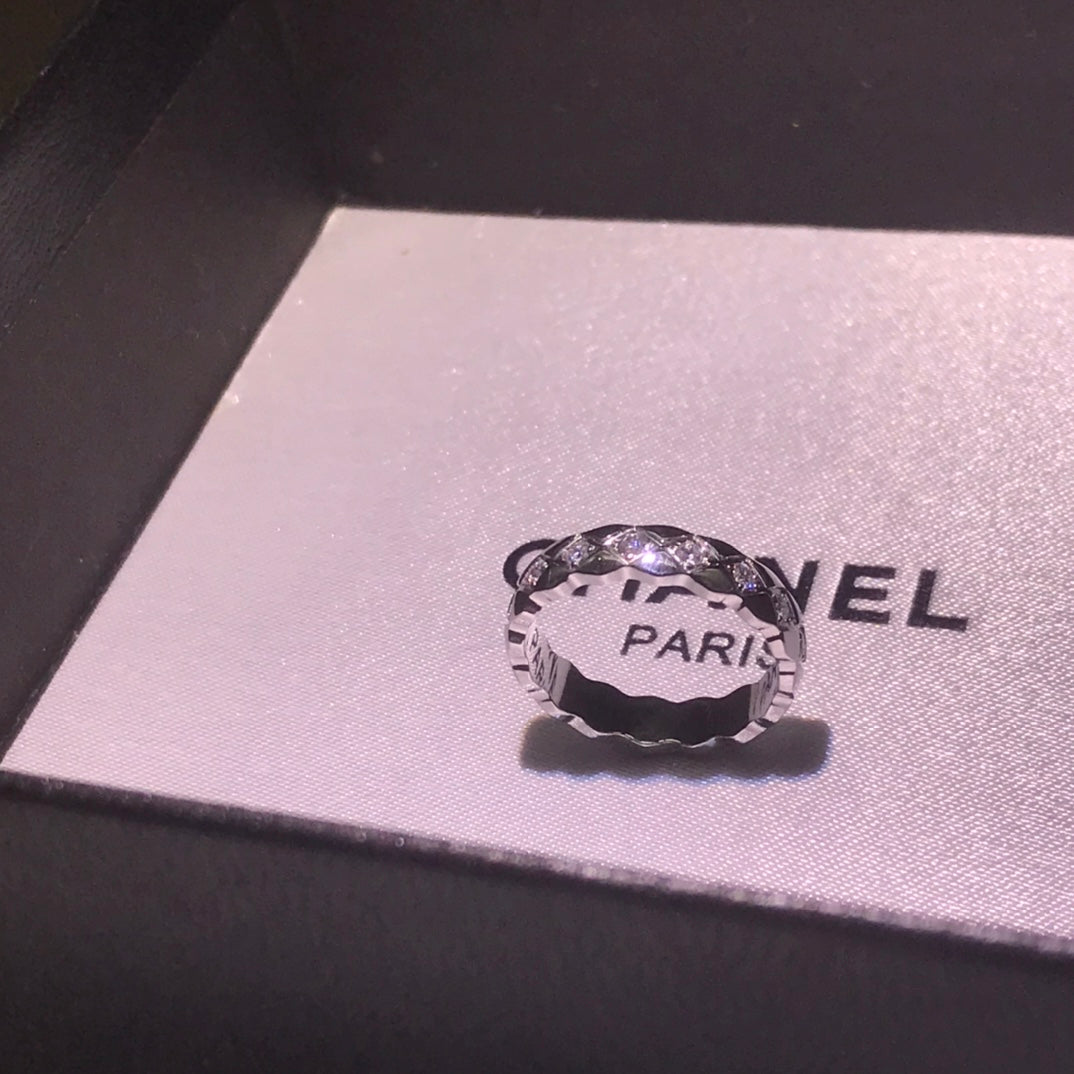 Chanel 戒指