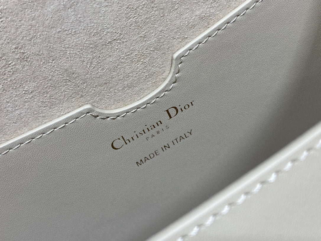 Dior Bobby-大號27cm-奶油杏色牛皮