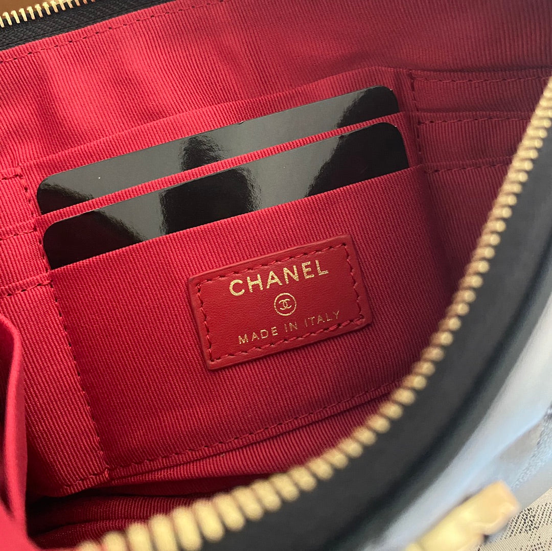 CHANEL 19系列小羊皮大格子零錢包