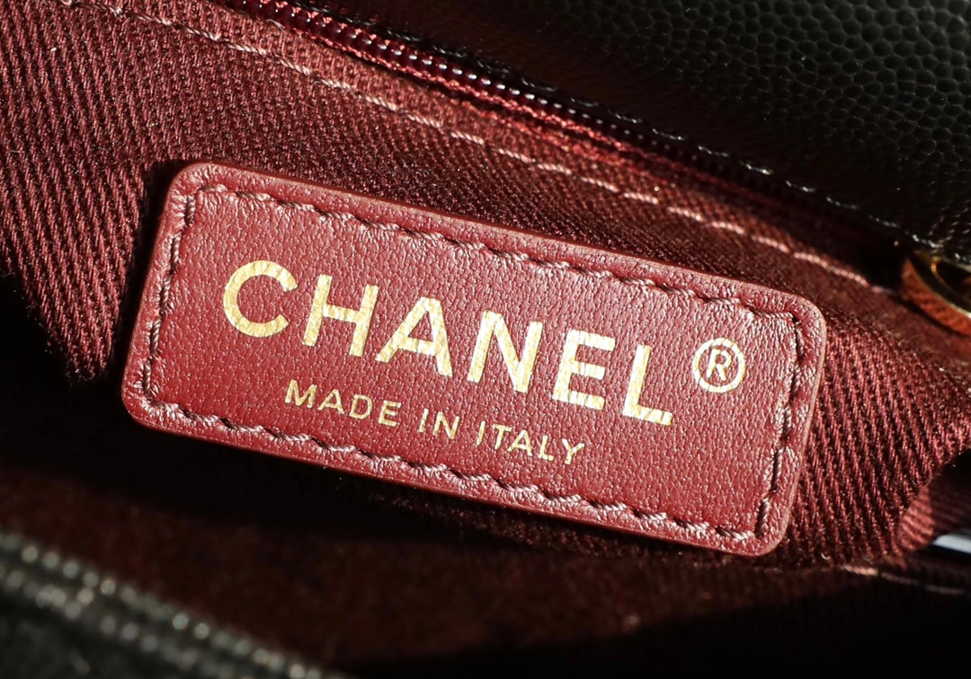 Chanel mini coco handle-黑色球紋牛皮-淡金扣