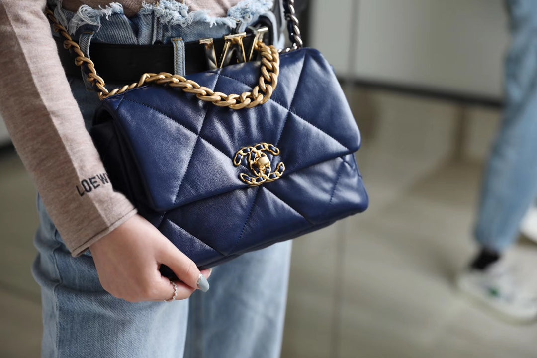 Chanel 19Bag-小號深藍