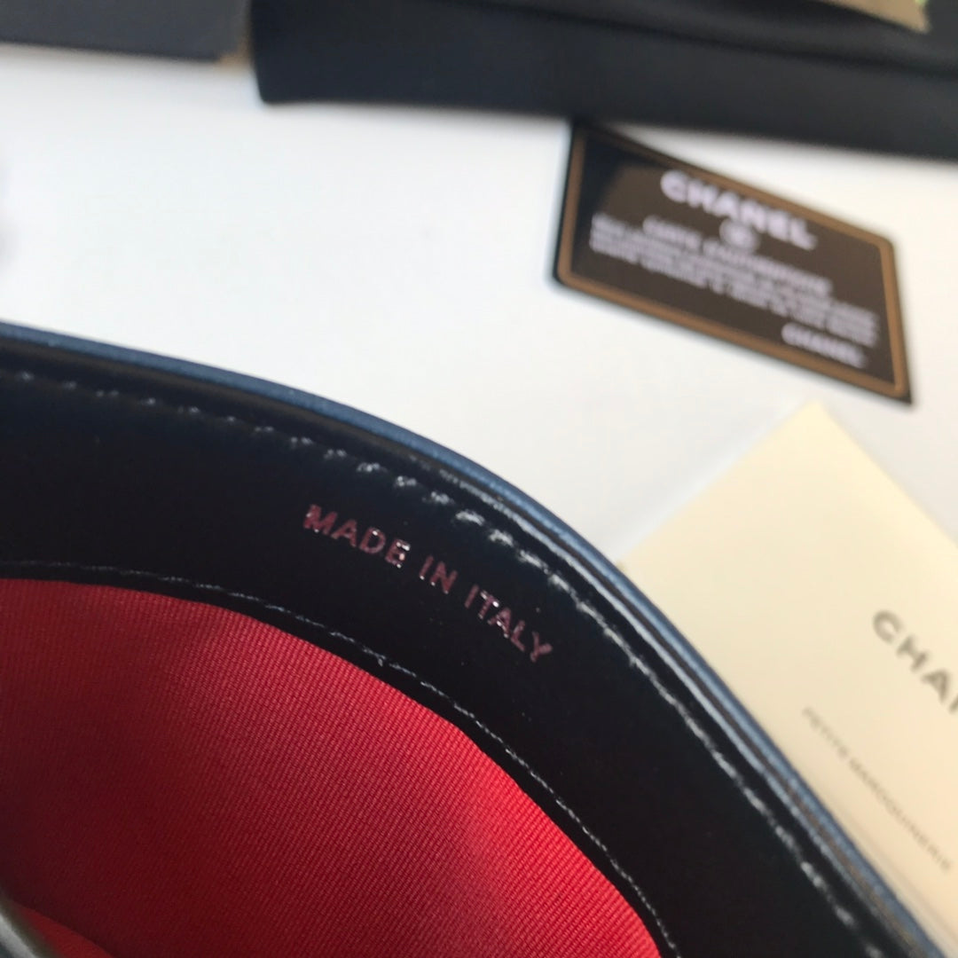 Chanel 流浪系列卡包