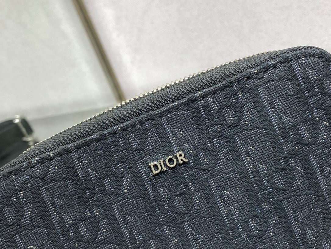 Dior 經典相機包-17*5*12cm