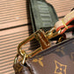 M44813 路L家-Multi Pochette Accessories 五合一麻將包 綠色