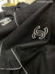 Chanel 純色鎖邊羊絨圍巾