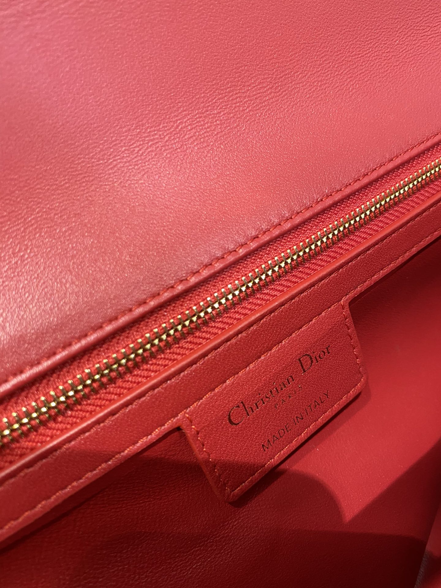 Dior Caro大號28cm-紅色小牛皮
