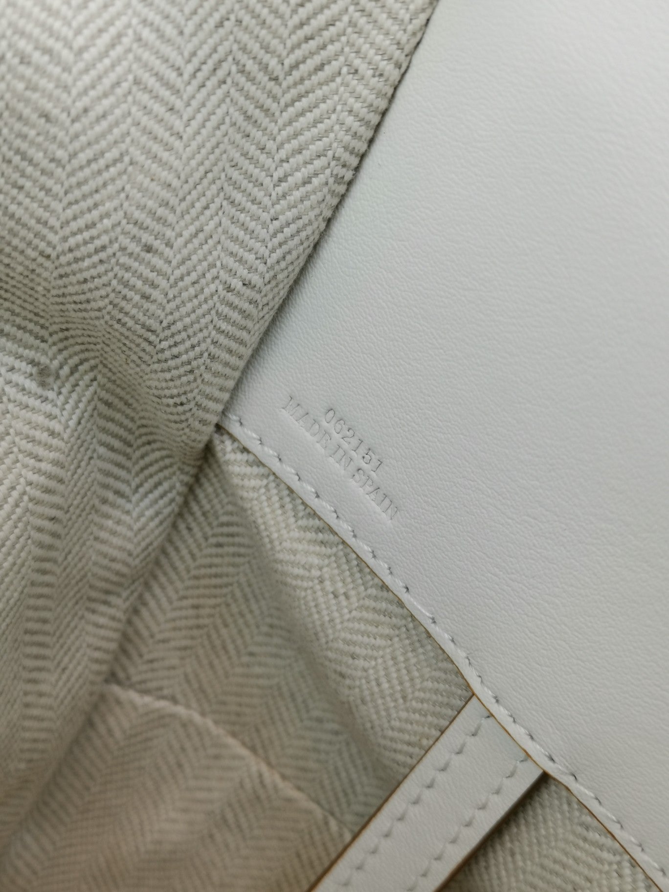 羅L威-Hammock 小號13.5X25X30 cm 