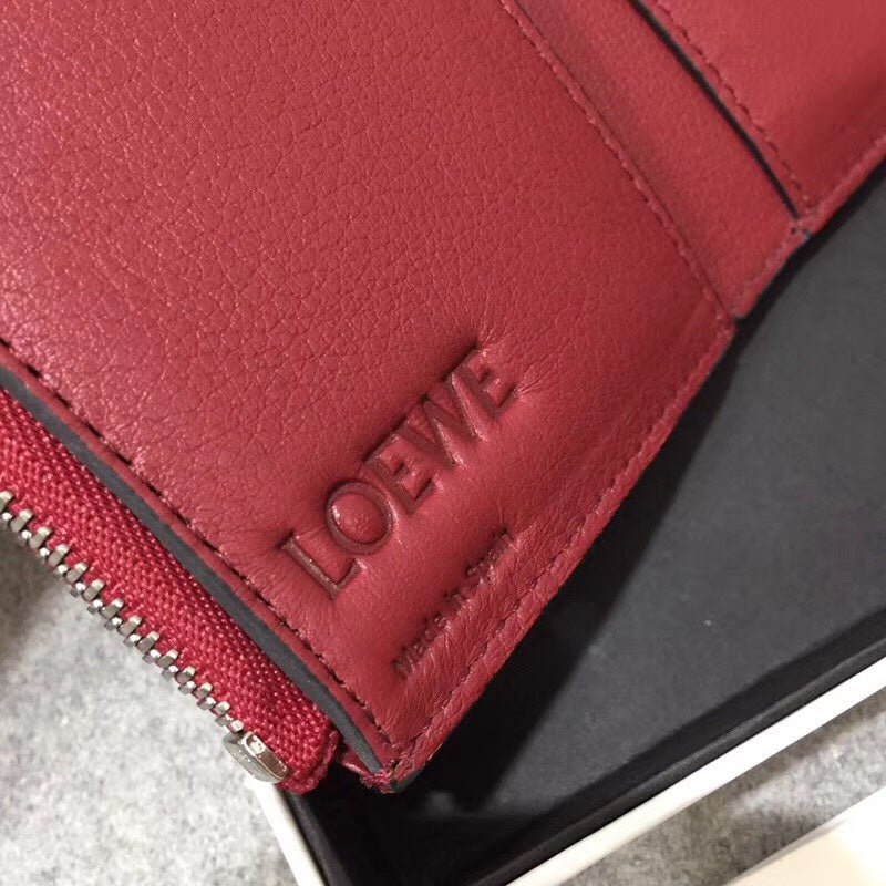 Loewe 三折短夾