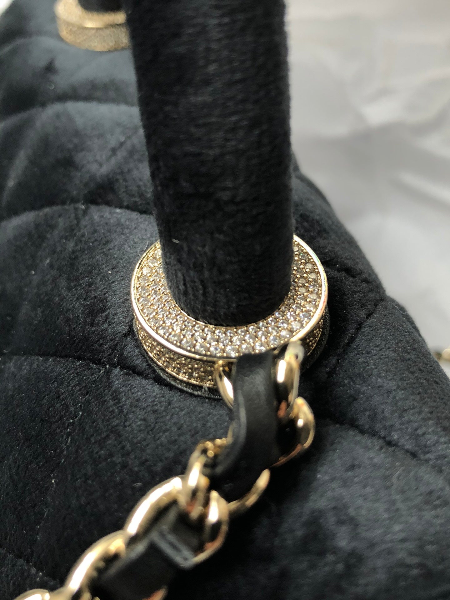 Chanel mini coco handle-黑色絲絨鑽扣