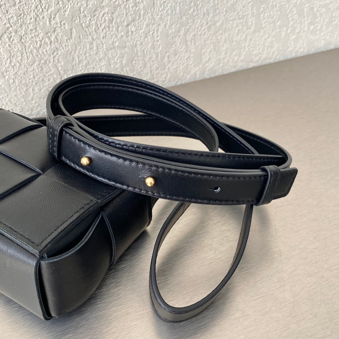 B編織-羊皮方格Mini cassette Bag 迷你編織包 12x8x4cm