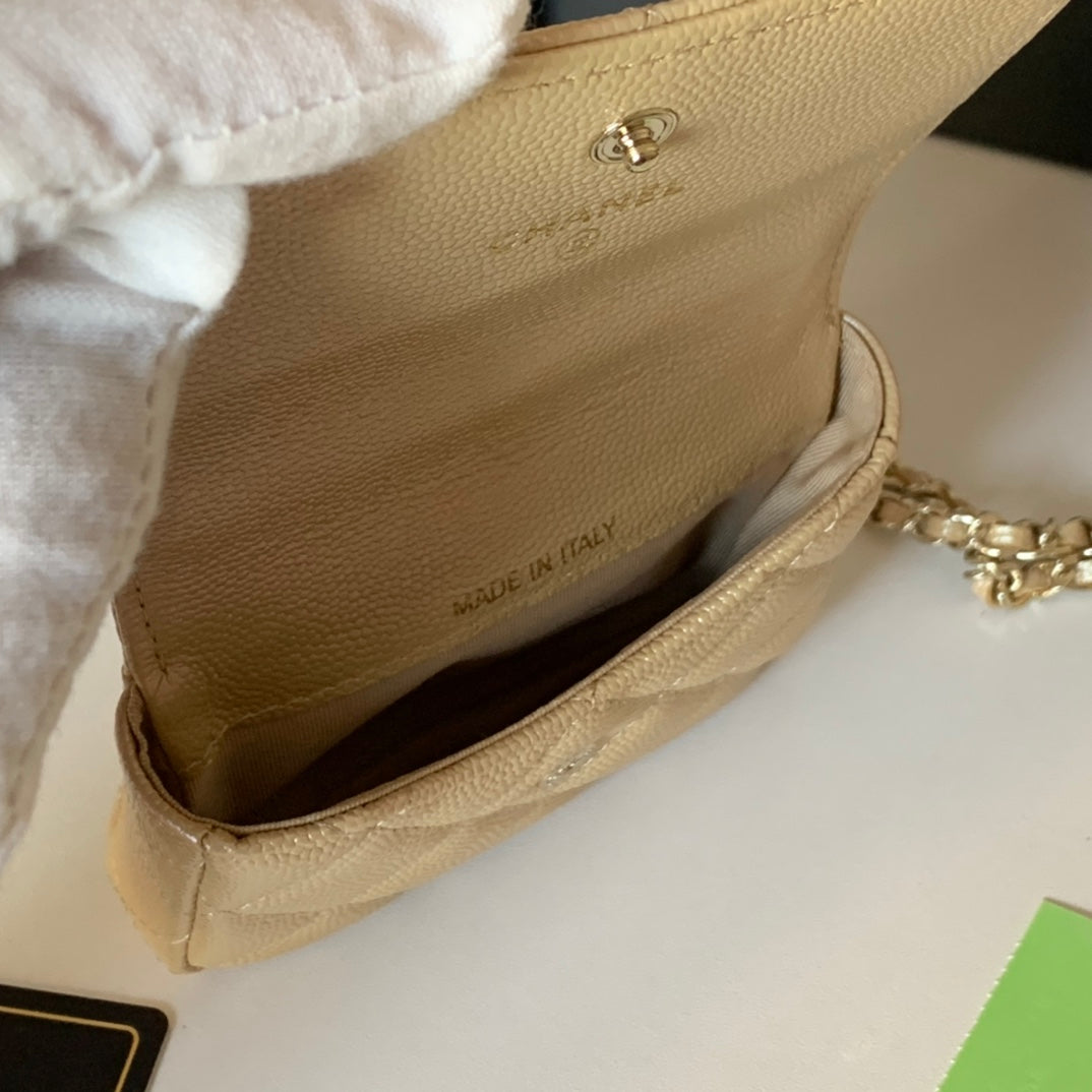 CHANEL 珍珠鏈條零錢包！