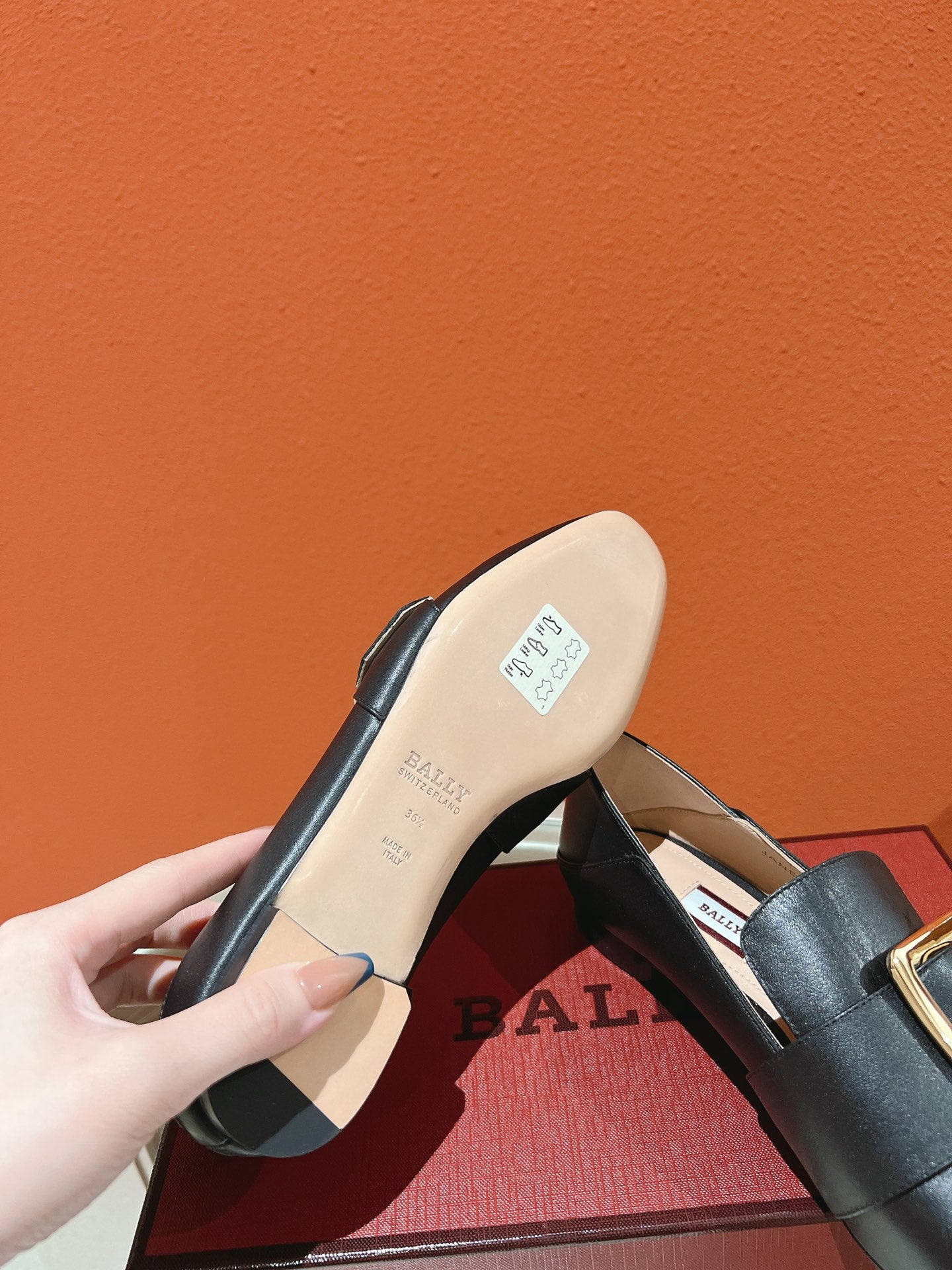 BALLY-經典方扣平底樂福鞋 黑色