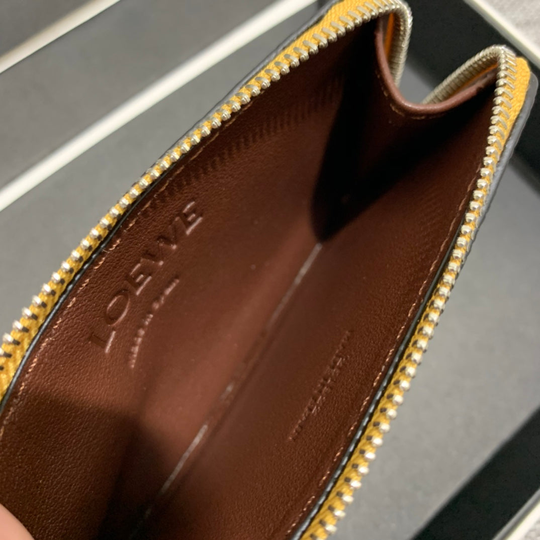 Loewe 拉鍊小卡包