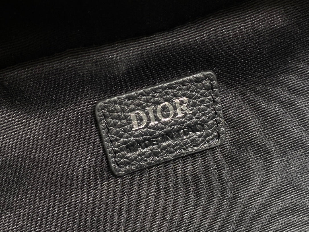 Dior 經典相機包-22*15*5cm