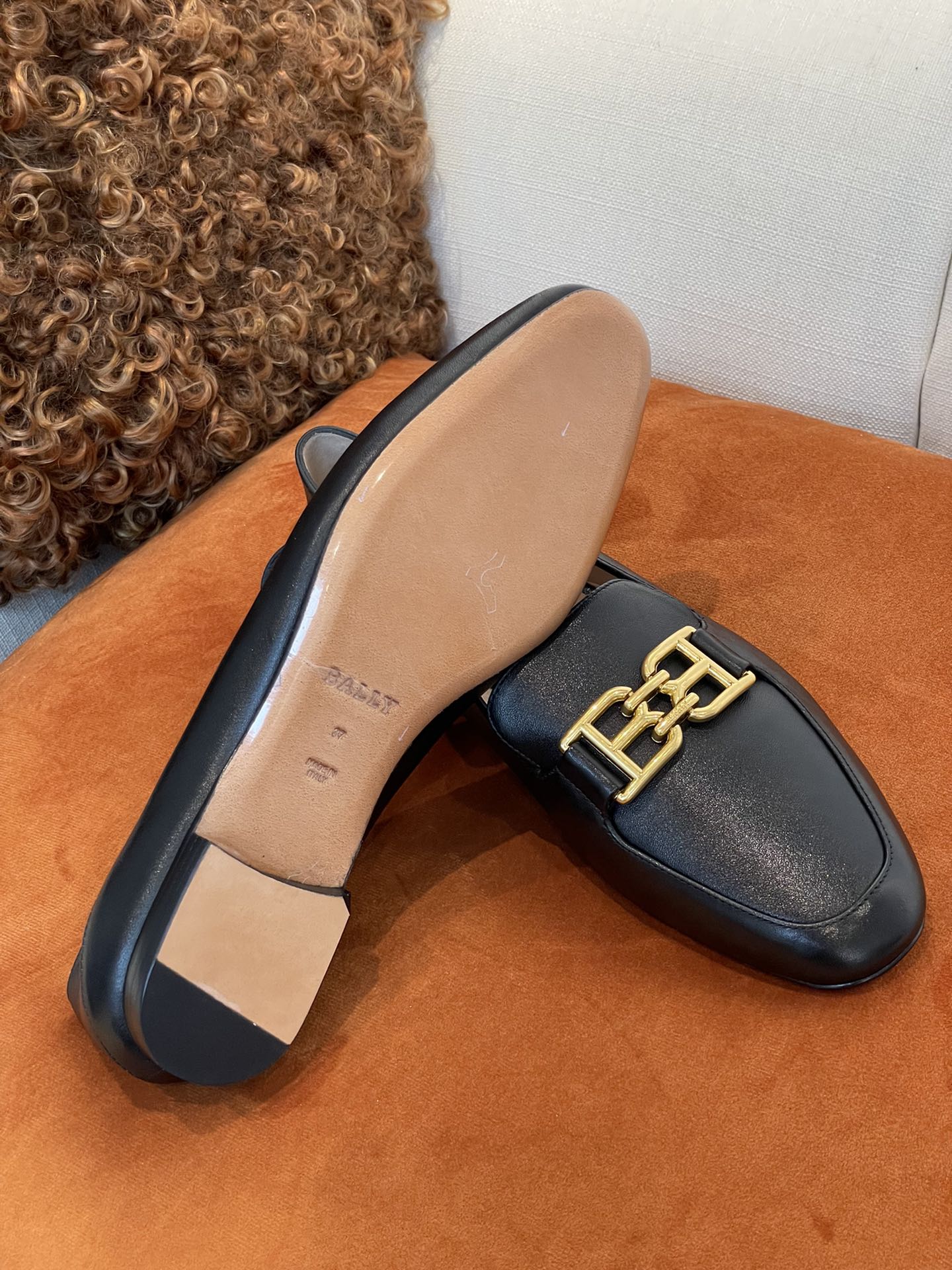 BALLY-平底鞋
