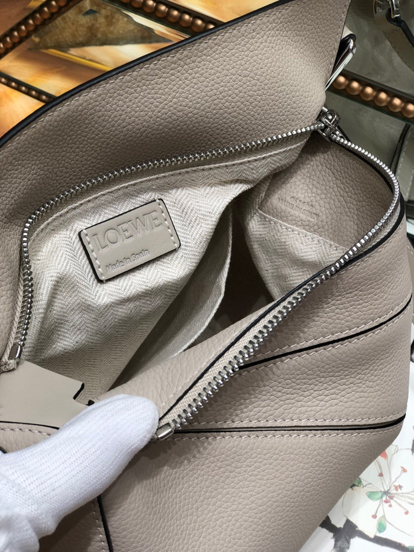 羅L威-Puzzle bag 小牛皮 小號