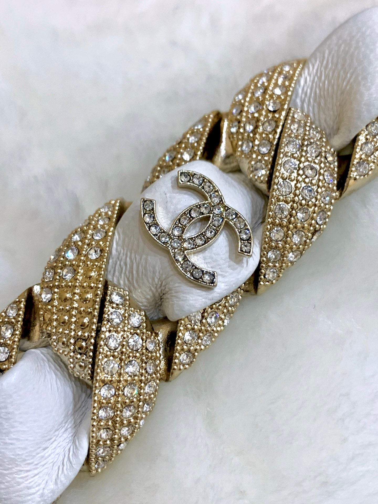 Chanel 剪羊毛鑽鏈包