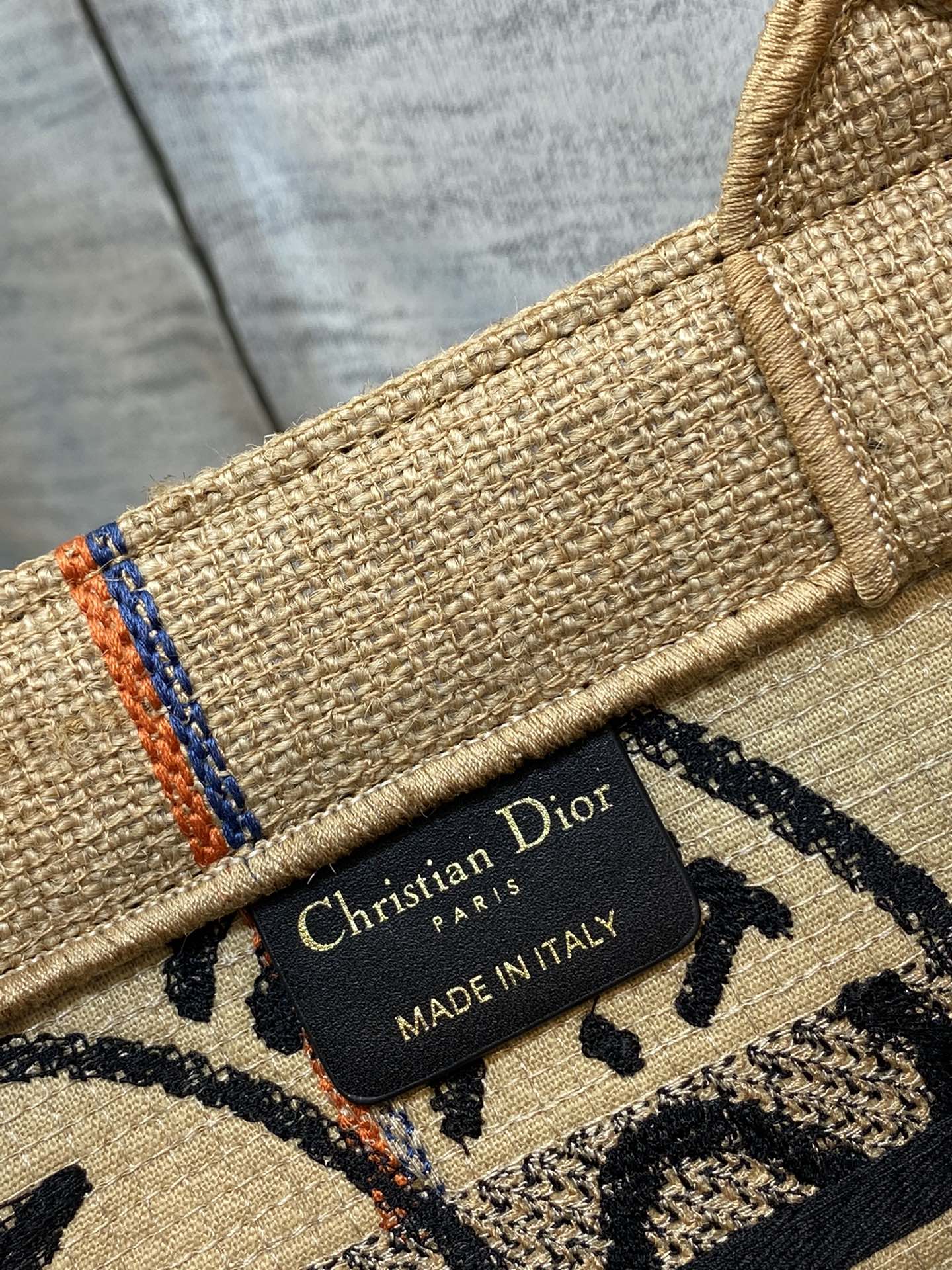 Dior Book Tote-新款小號 26.5cm-家族徽章系列
