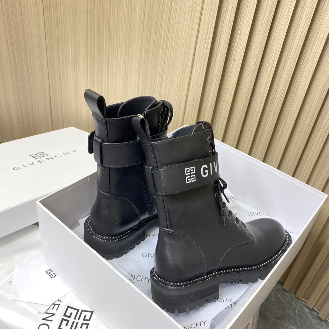 紀梵G-2022意大利走秀新款 馬丁靴