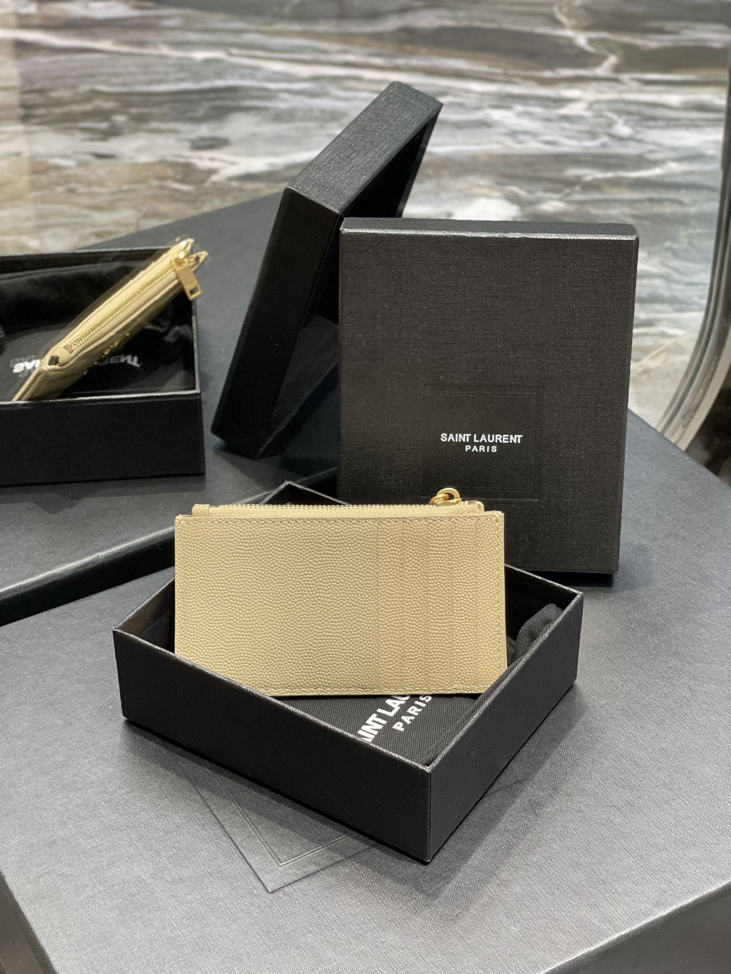 YSL 新品卡包_杏色金扣