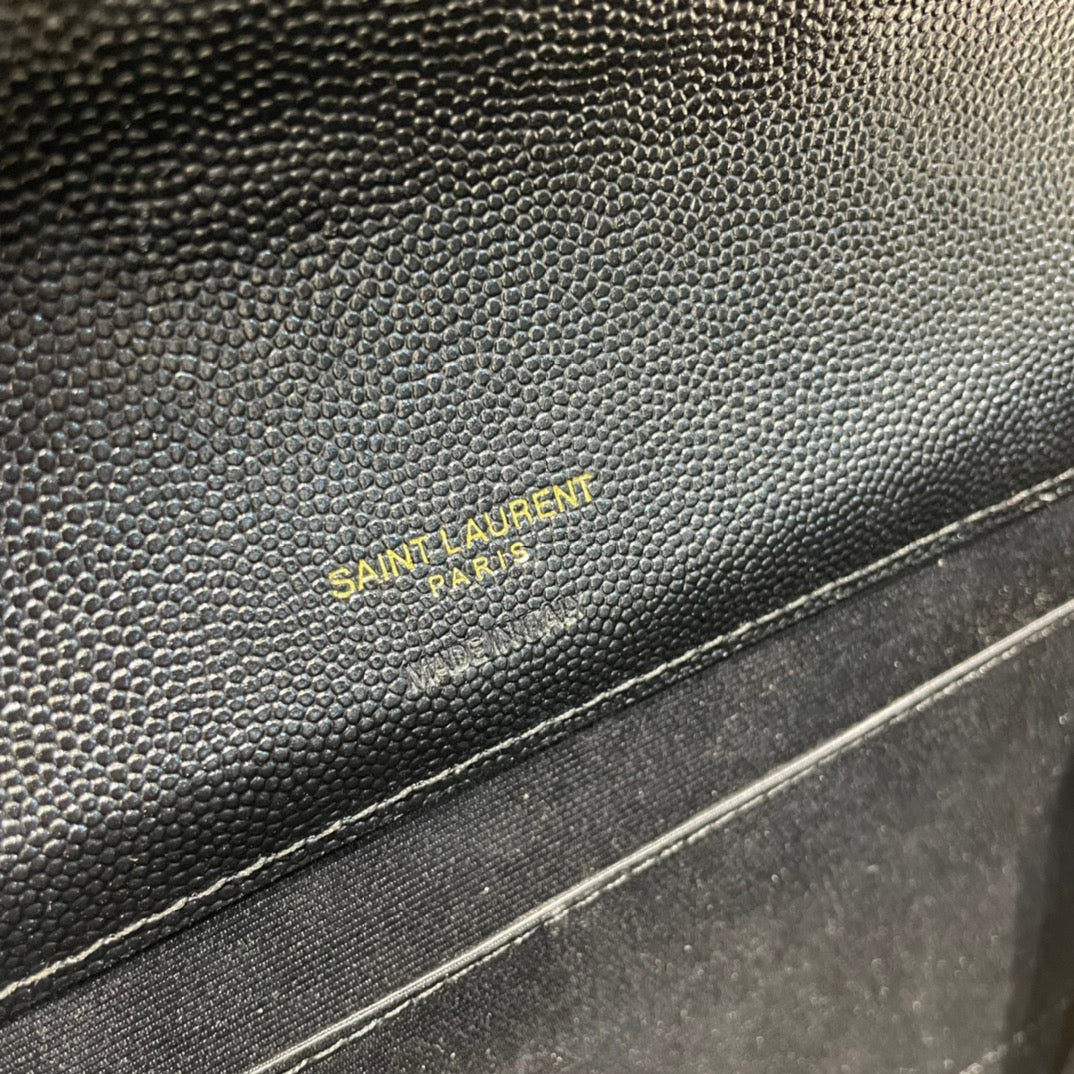 YSL_魚子醬手拿包-黑色金扣