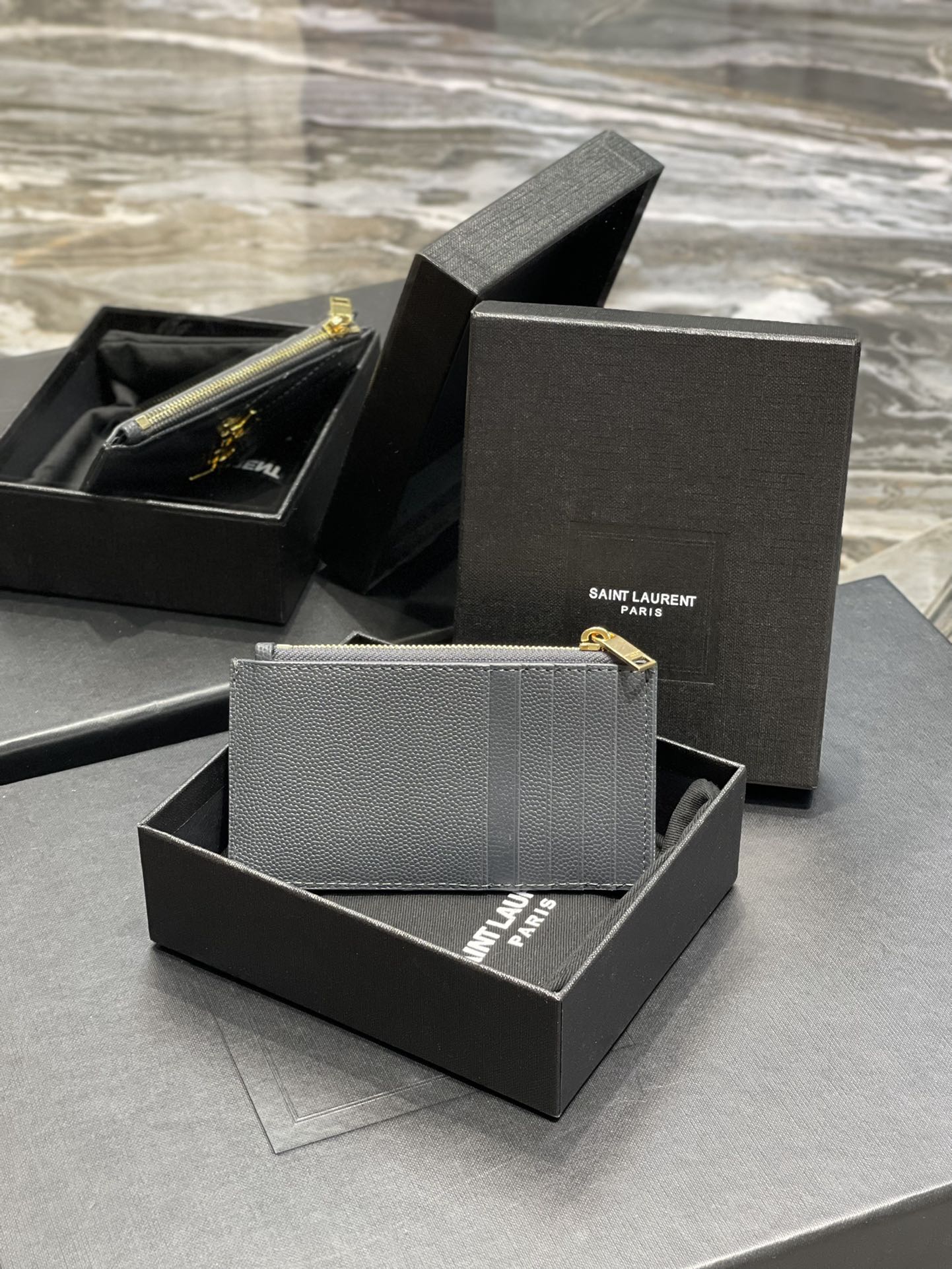 YSL 新品卡包-藍灰色金扣