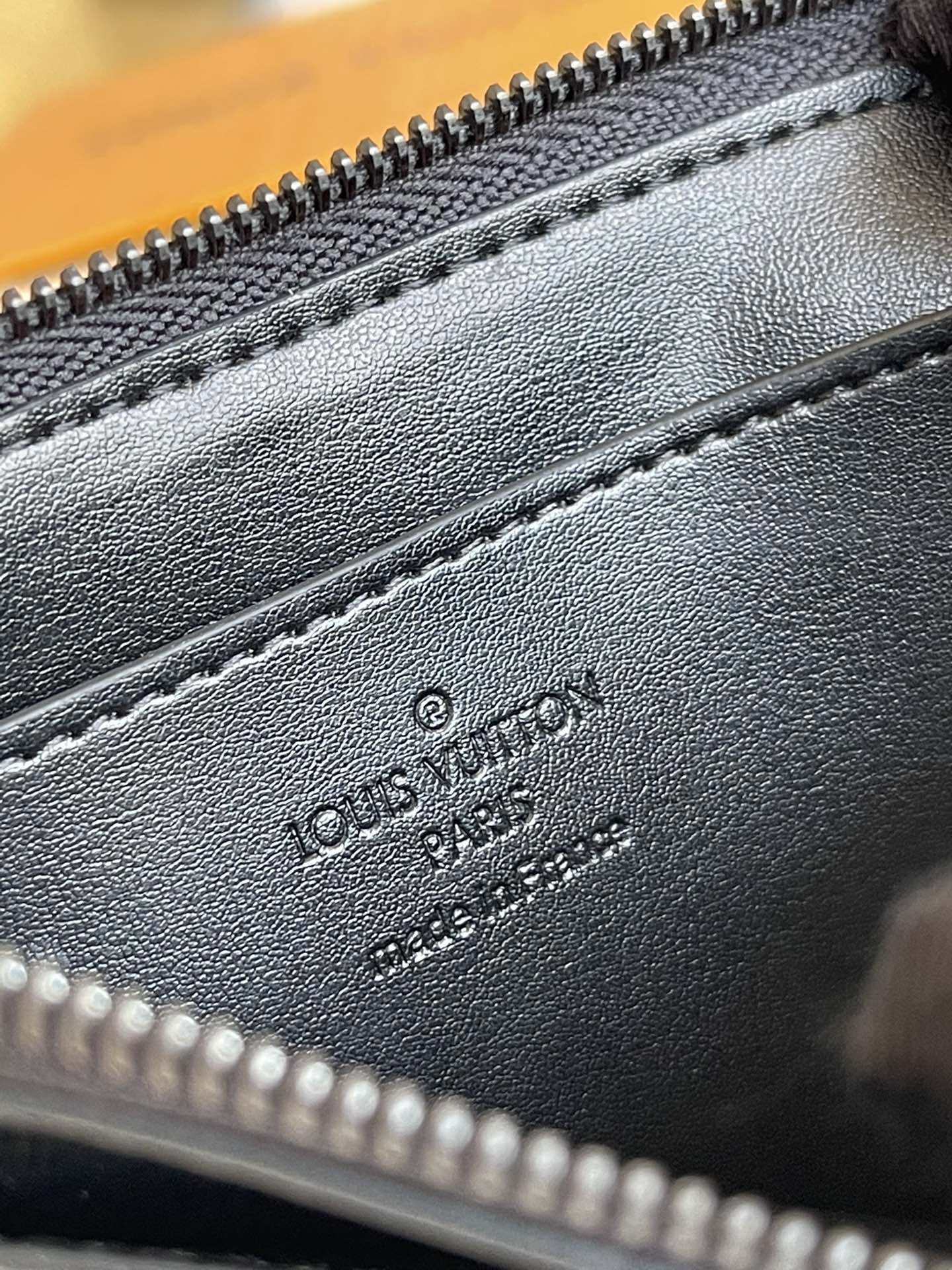 LV M80556 Multi Card Holder Trunk 卡包短夾