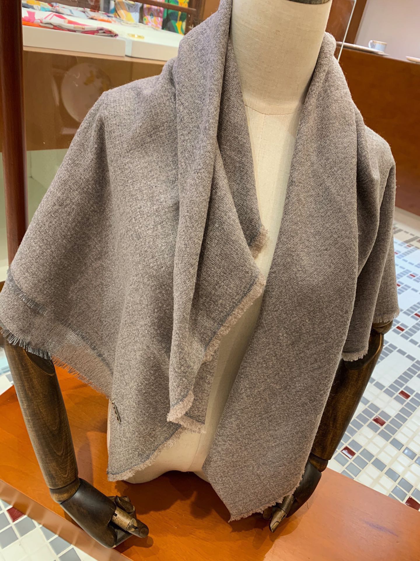 L-Piana-小山羊絨紗線圍巾 灰色