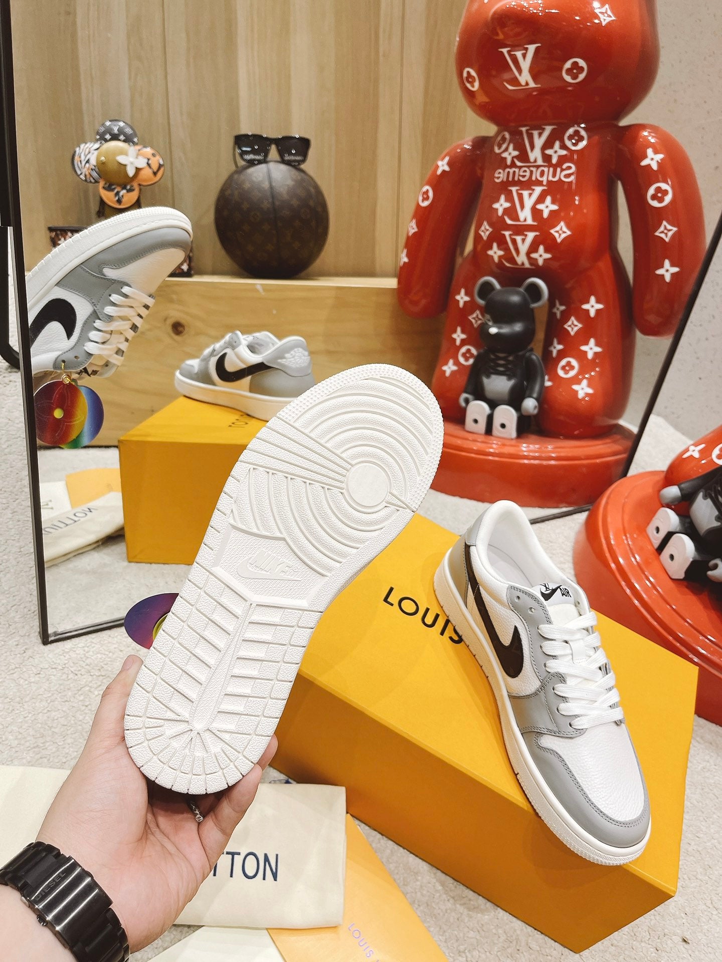 LV鞋-LV x NIKE 聯名款 休閒鞋