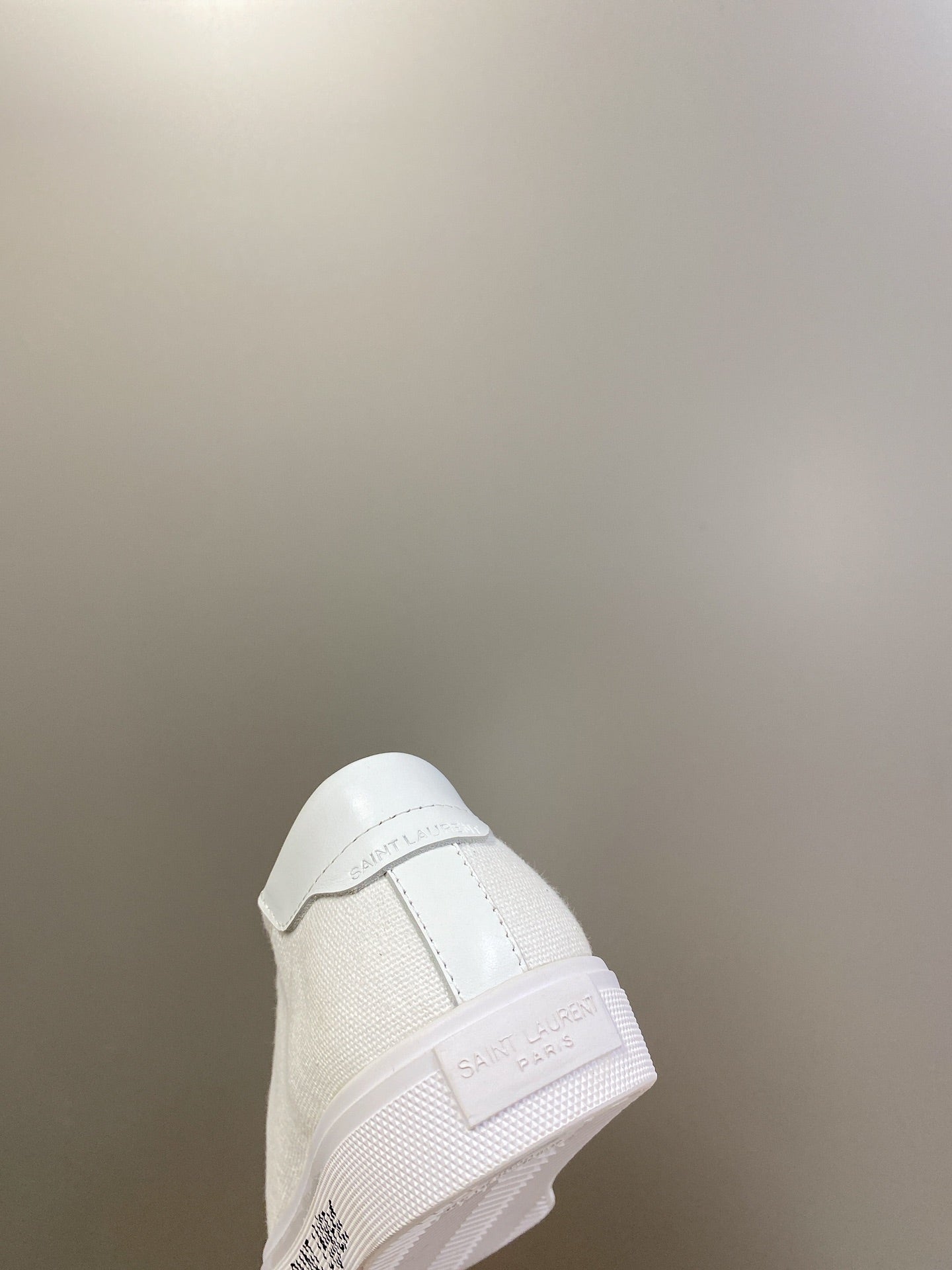 聖Y羅-2021走秀款 小白鞋