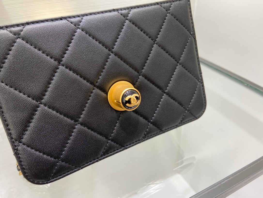 Chanel Coco King Dom鏈條包