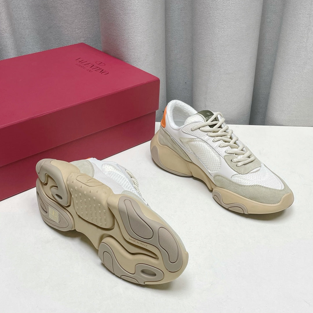 Val-Bubbleback 麂皮運動鞋 白色
