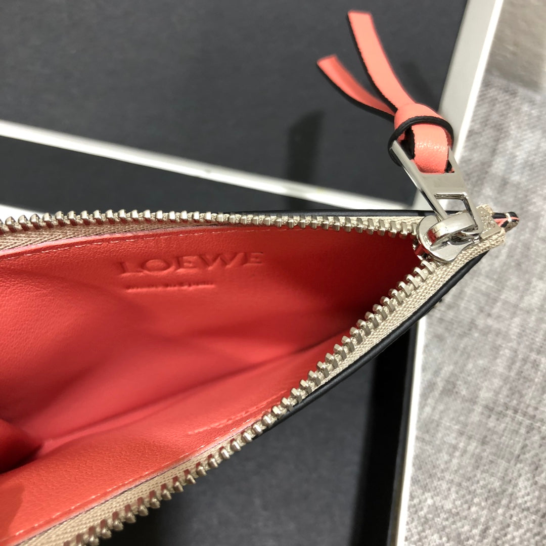 Loewe 拉鍊薄款小卡包